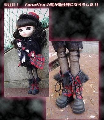 Pullip fanatica F 529 Gothic Punk Doll 12 Jun Planning Groove Figure 