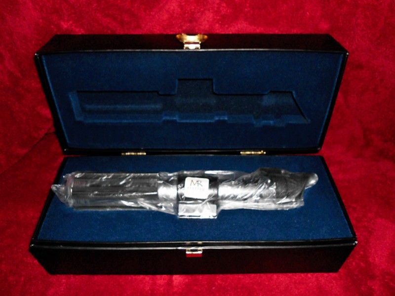 Master Replica Darth Vader Lightsaber DUEL SIGNED Signature Ed. ANH 