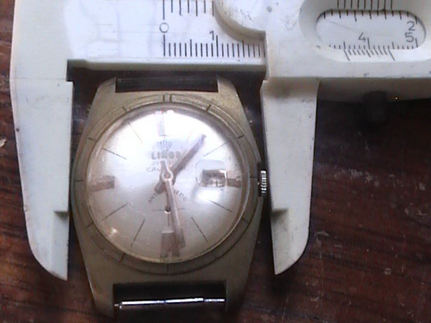 ANTIQUE WRISTWATCH MOVEMENT REPAIR AS 2066  