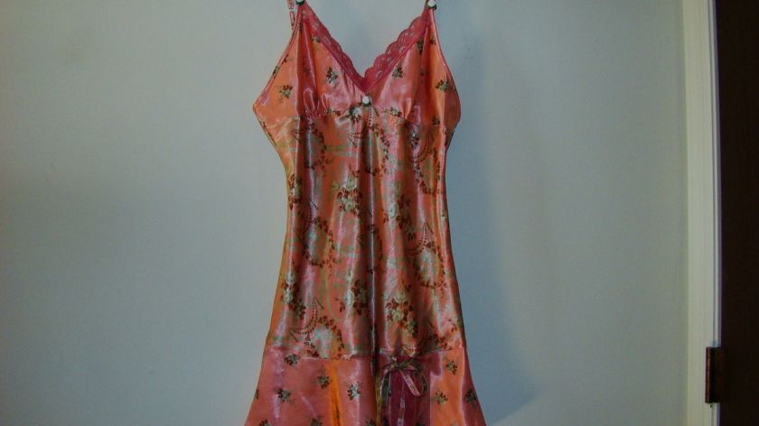 VICTORIAS SECRET ANGELS PINK FLORAL CAMISOLE TEDDY M  