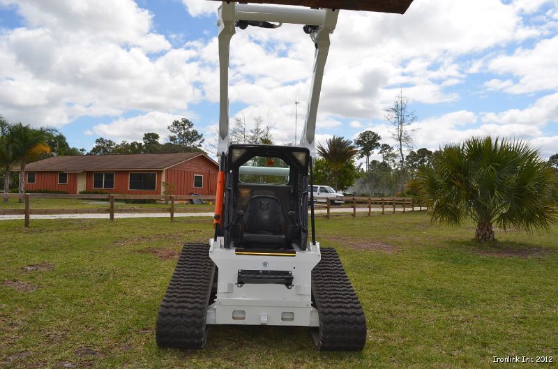 2007 Bobcat T300, 110+ PIX, VIDEO, we EXPORT Joysticks Skid Steer 