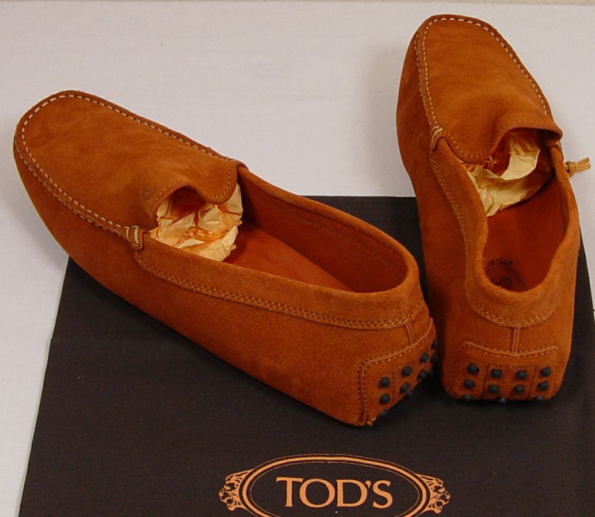 TODS SHOES $495 ORANGE SUEDE LOGO VAMP CONTRAST PEBBLE SOLE DRIVER 