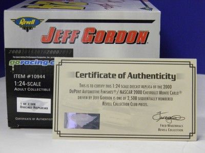 2000 REVELL 124 JEFF GORDON #24 DUPONT CAR W/CASE+COA  