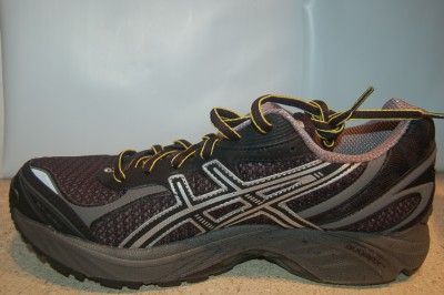 New 2010 Model Asics GT 2150 Mens Trail Running US 8  