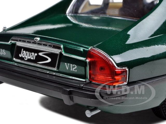 1975 JAGUAR XJS COUPE GREEN 1/18 DIECAST MODEL CAR  