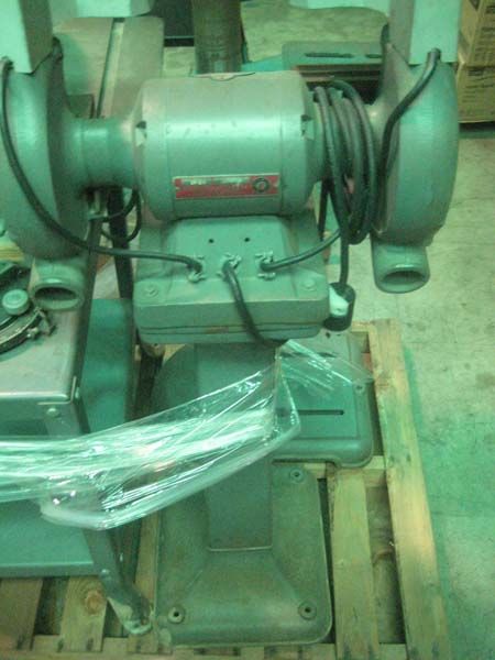 Rockwell / Delta Grinder Model 23 200  