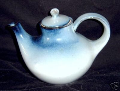 Peter Pots Seagull Blue Pottery Teapot  