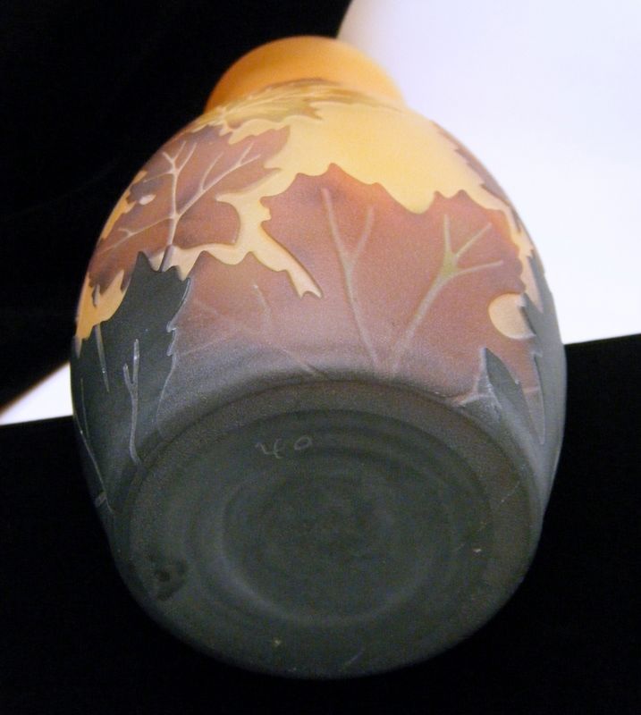 Beautiful Fall Leaf Motif Cameo Glass Vase  