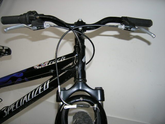 Specialized Hotrock 24 Bike 7 Speed  