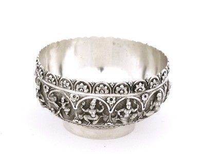 1900s India Indian Hindu Repousse Silver Bowl Buddha  