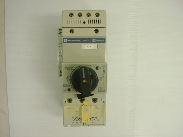 Telemecanique Integral 32 Motor Starter LC130 LC03M22  