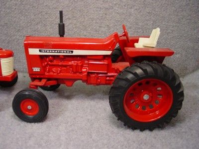 Two Ertl International Tractors 116 scale   350 Utility, Farmall 856 