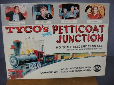 RARE VINTAGE TYCO HO PETTICOAT JUNCTION TRAIN SET  