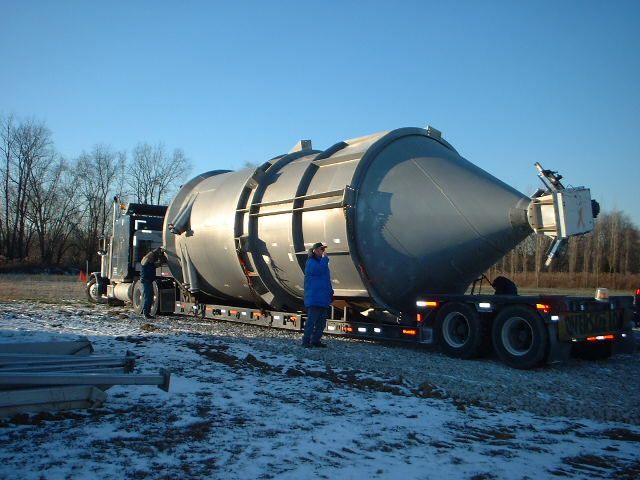 3,200 CUBIC FOOT ALUMINUM STORAGE BIN SILO  