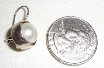 Silpada .925 Sterling Silver Round Pearl Earrings W1750 Classic Gift 