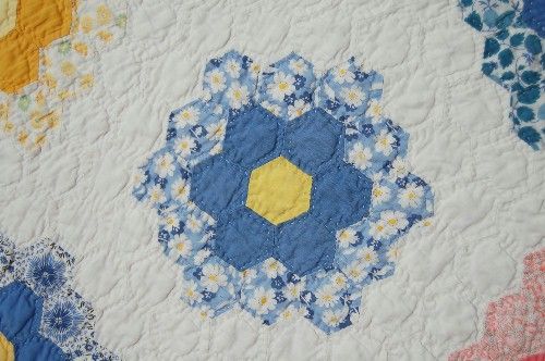 Lg. 30s Grandmothers Flower Garden Antique Quilt ~WOW  