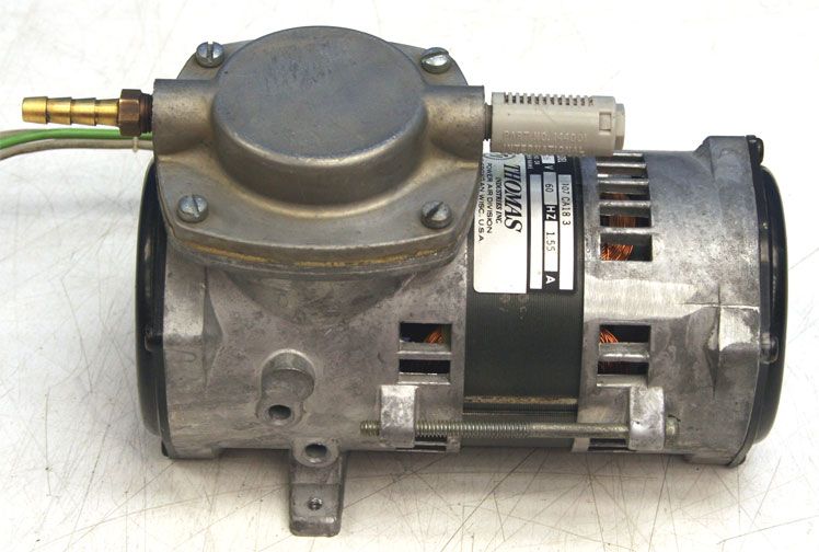 Thomas Industries 107CA18 3 Diaphragm Compressor Pump  