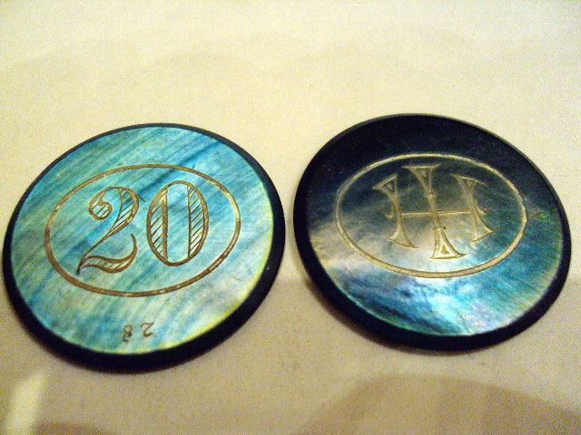 OLD MOTHER OF PEARL CASINO/POKER CHIP $ 20 LOGO MARKS  