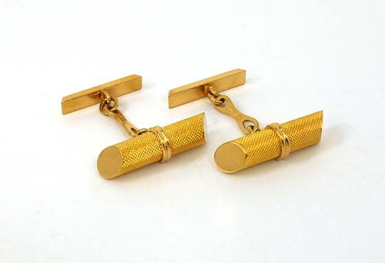 HANDSOME 18K GOLD TEXTURED INTRICATE MENS CUFFLINKS  