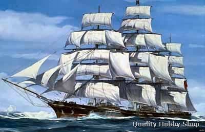 Revell 1/220 scale Clipper Cutty Sark Tall Ship skill 5 plastic model 