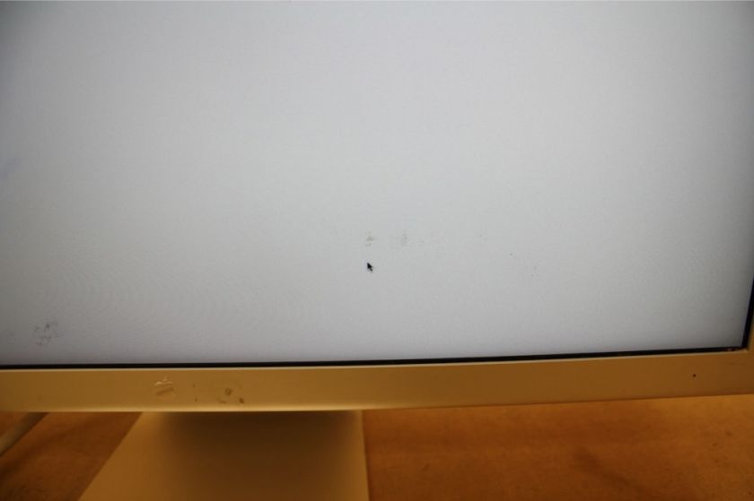   High Definition Cinema HD Display LCD Monitor A1082 #C Tested  