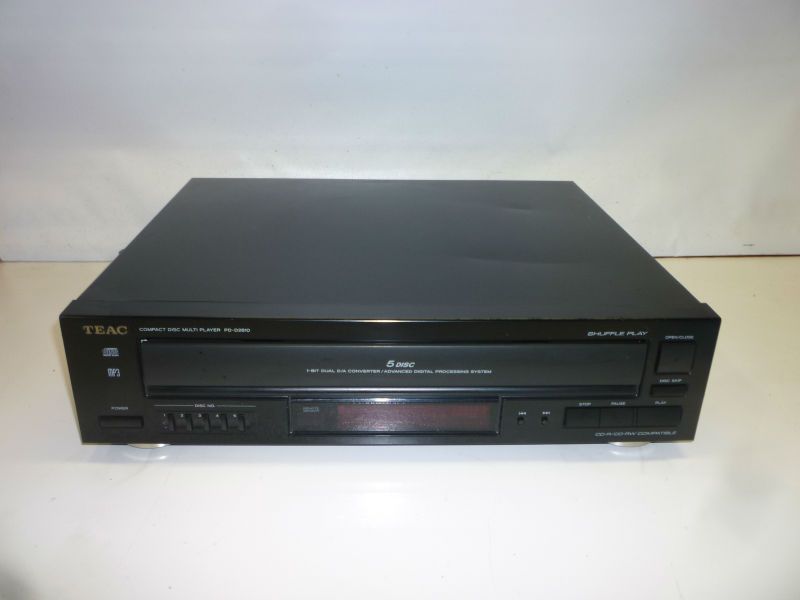   Model PD D2610 5 Disc CD  CD Carousel Changer 043774022052  