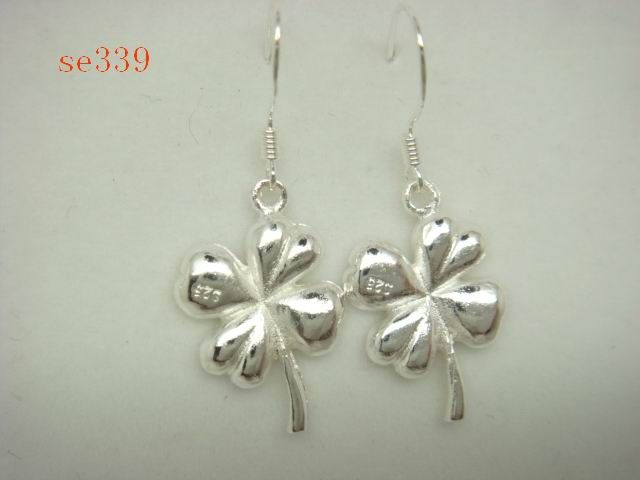 1PAIR SIMPLE 4 LEAF CLOVER 925 STERLING SILVER Drop Dangle EarringS 