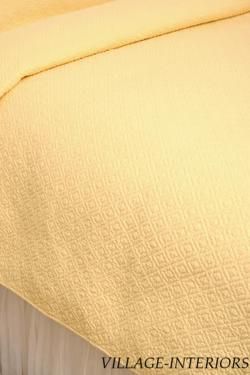 HOTEL STYLE YELLOW KING QUILT MATELASSE COVERLET SET  