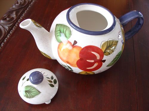 Oneida Teapot Vintage Fruit Large Fine China  